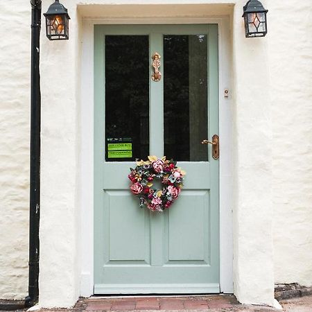 Llanon The Green Door Vegan B&B מראה חיצוני תמונה