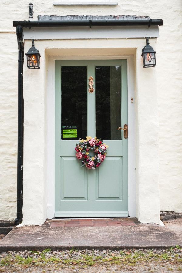 Llanon The Green Door Vegan B&B מראה חיצוני תמונה